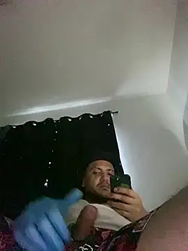 GusanoDelicioso Chat XXX in diretta
