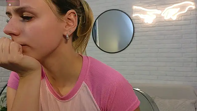 Wendy_D0ll 라이브 XXX 채팅