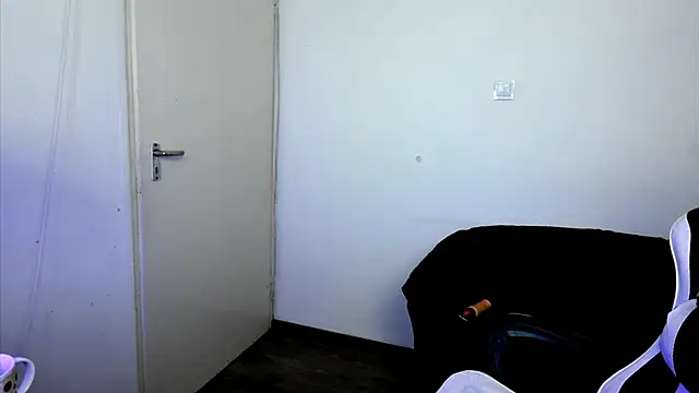 ShyHotNerd Live XXX-Chat