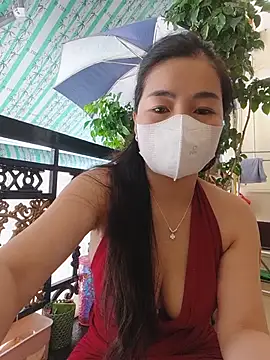 lyna_bl's Live XXX Chat