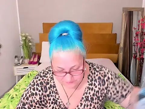 دردشة Sugarmommy_69X الجنسية المباشرة