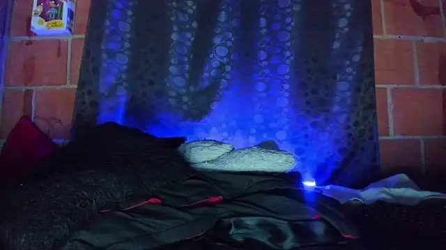 Chat XXX en directo de Cata-angel