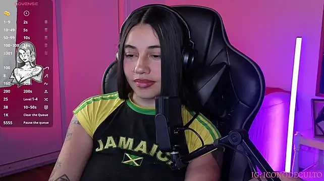 Chat XXX en directo de val_bardot