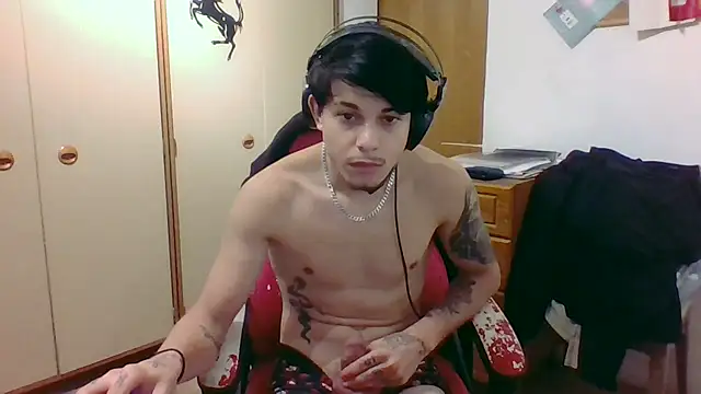 Онлайн чат XXX Akillas