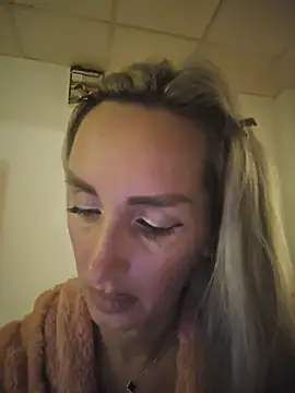 Chat +18 de IsabelleEthan ao vivo