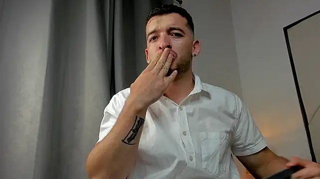 Živý XXX chat Logan_WolfJS