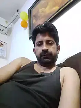 XXX chat uživo modela XxX_KING30