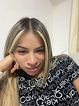 Mia_Rosee1's Live XXX Chat