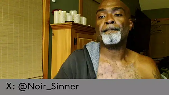 sinnernoir élő XXX-chatje