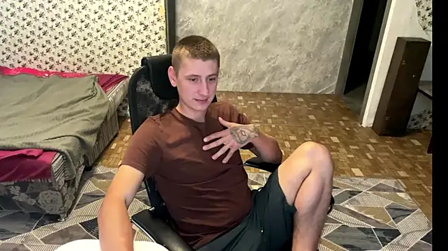Онлайн чат XXX Keksik_