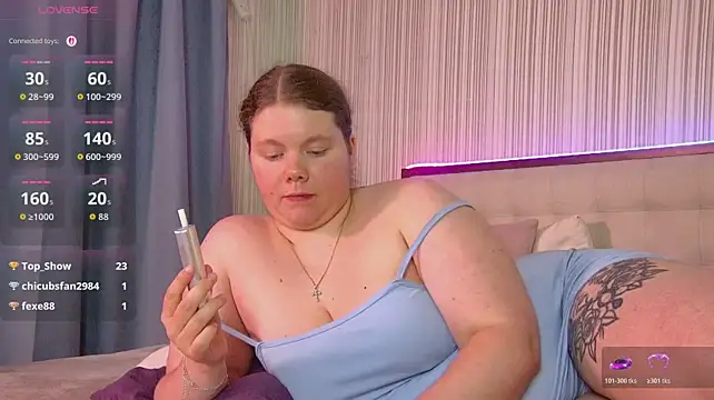 RubyValen লাইভ XXX চ্যাট
