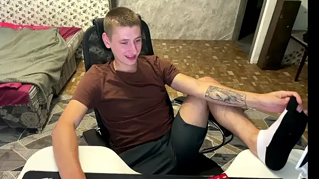 Chat +18 de Keksik_ ao vivo
