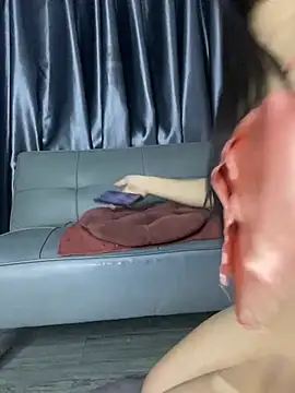 Czat XXX na żywo – Ly_Coca2