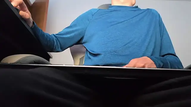 XXX chat uživo modela stoner_420