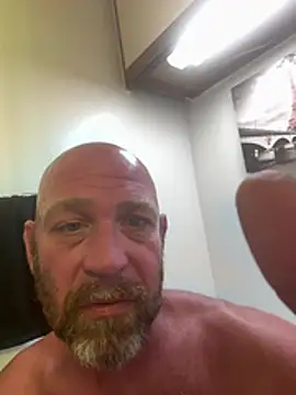 Chat XXX en directo de actionthereal5644