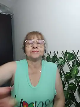 nicoltatiana_ Adlı Modelin Canlı XXX Sohbeti