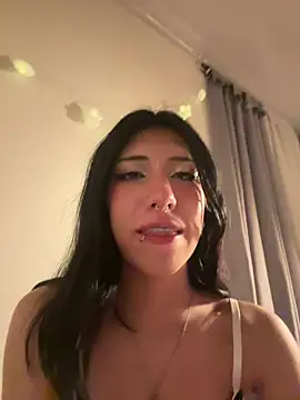 ela_petitn Live XXX chat