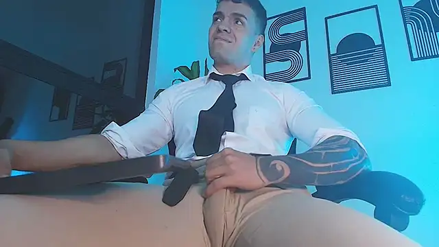 ALPHA_DOMINUS_のライブXXXチャット