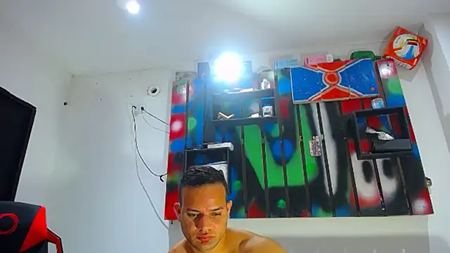 Chat +18 de hugo_19cm ao vivo