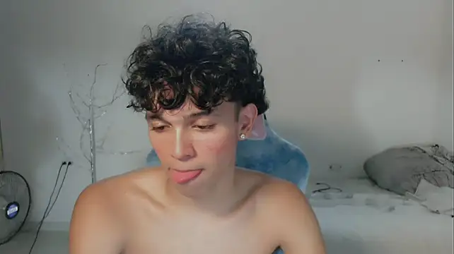 FUNNY_DICK_ live XXX chat