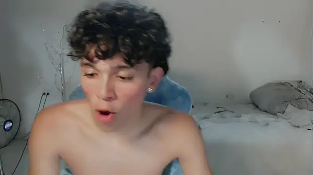 FUNNY_DICK_のライブXXXチャット