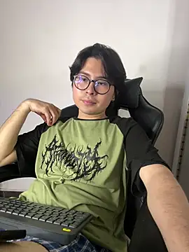 _Tommy_7's Live XXX Chat