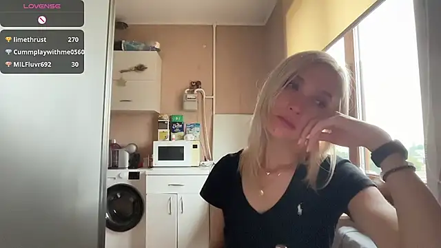AngelJeni's Live XXX Chat