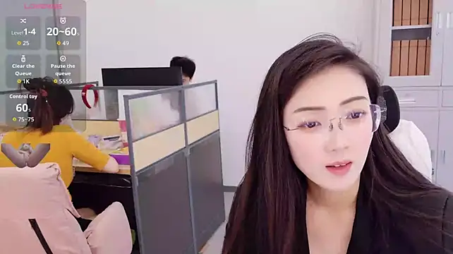 yangyang-777's Live XXX Chat