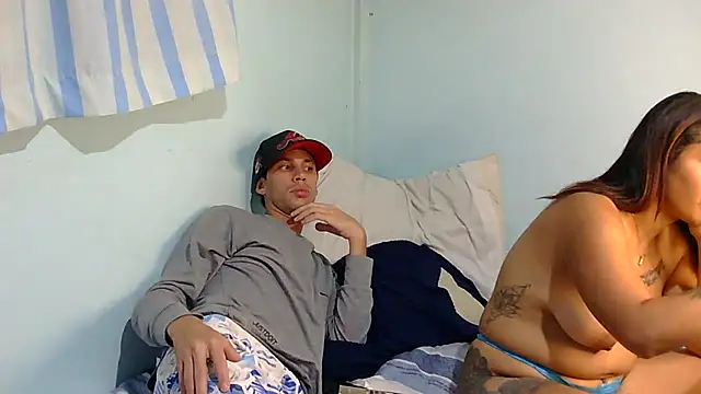 XXX chat uživo modela daniafrodita