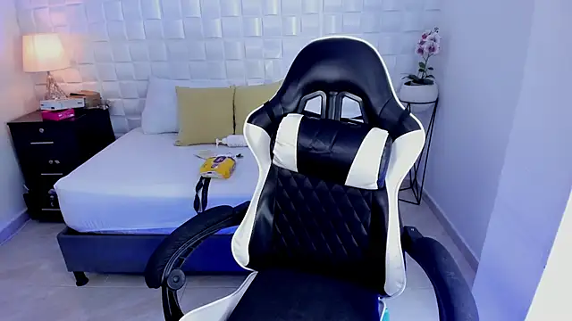 anny_rouse24 – Live XXX-chat