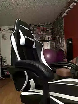צ'אט XXX בשידור חי של TranSexualJade95