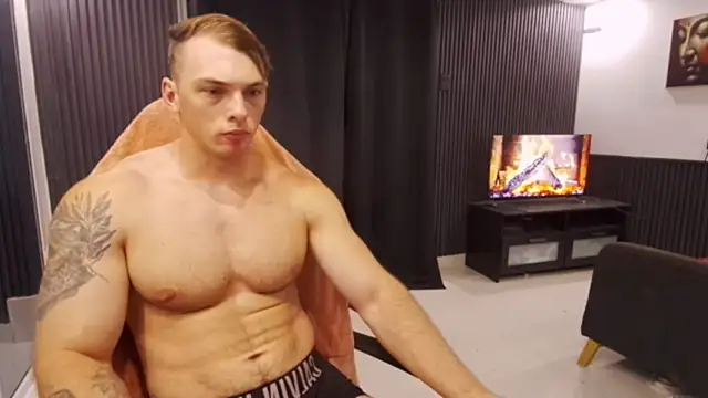 Онлайн чат XXX YourHotGreg