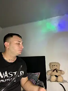 maximo_torreychelli 即時 XXX 聊天
