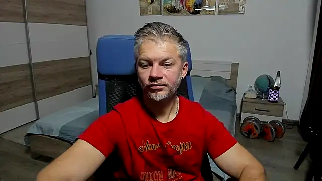 RobbyShawz Adlı Modelin Canlı XXX Sohbeti