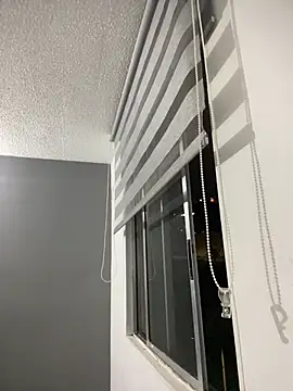 Chatroom XXX en direct de Taylor_DiamondBoy