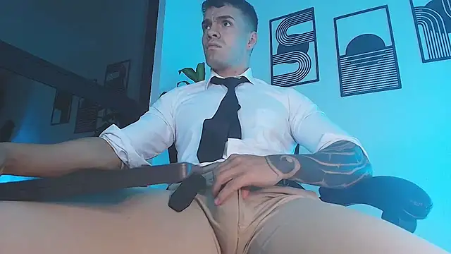 ALPHA_DOMINUS_のライブXXXチャット