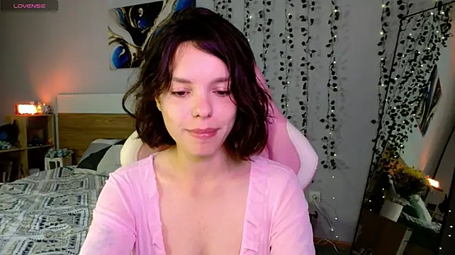 Maya_Campbell:  онлайн-секс-чат