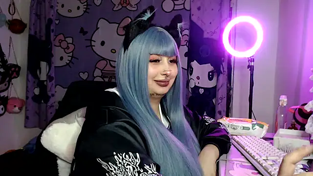 lussyevans24 Live XXX-Chat