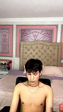 max_hunter1 Adlı Modelin Canlı XXX Sohbeti