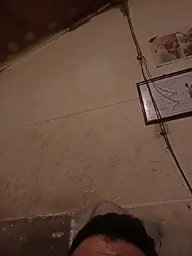 Lobos24danny Show in webcam