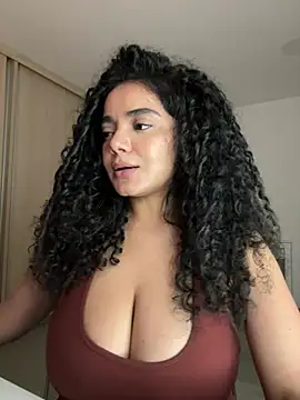 Curlyierr Live XXX-Chat