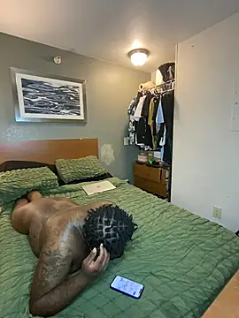 XXX chat uživo modela Tattedupdek