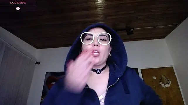 Sahory__ Chat XXX in diretta