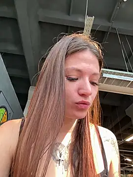 Czat XXX na żywo – sweet_ass_pussy