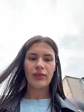MiraReach Chat XXX live