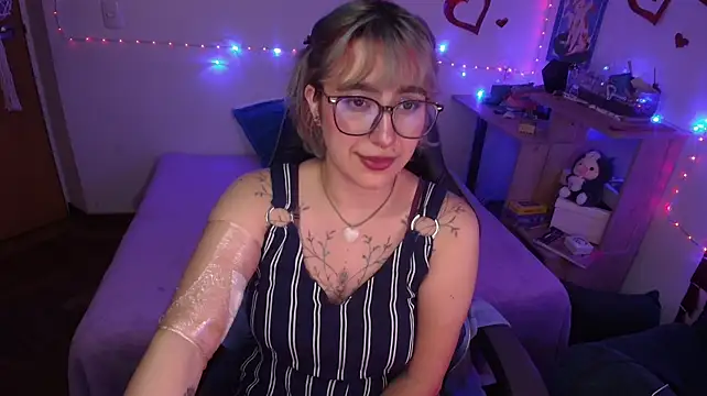 Miacatsito3 Chat XXX in diretta