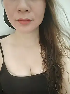 Snail_niE live XXX chat
