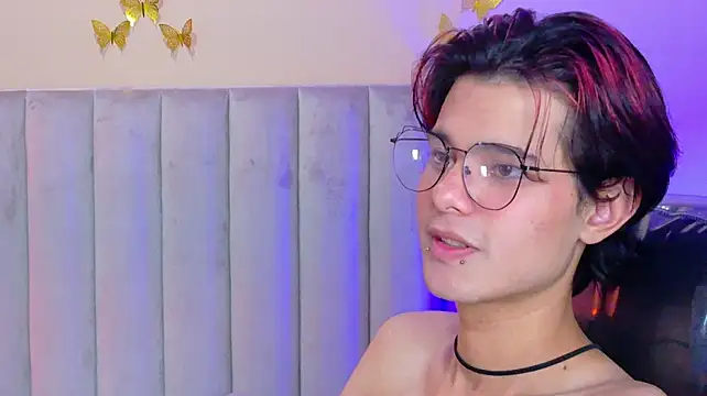 Derek_Sinn Chat XXX live