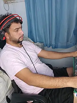 Chat +18 de lzinrj ao vivo