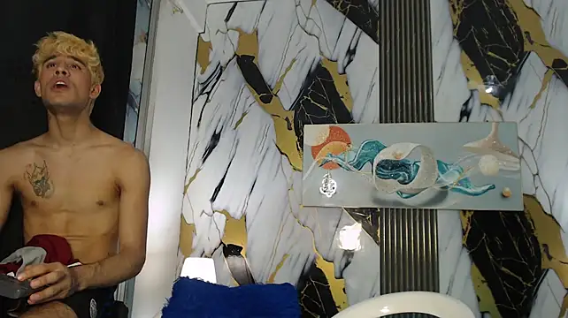 Chatroom XXX en direct de BLACK_AND_LOVER